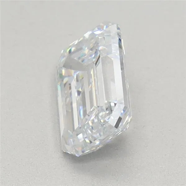 0,72 ct Smaragd-Labordiamant (Farbe E, Reinheit VS1, IGI-zertifiziert)